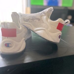 Men’s Champion Apex Camo Slip-On Casual Sneaker Size 10